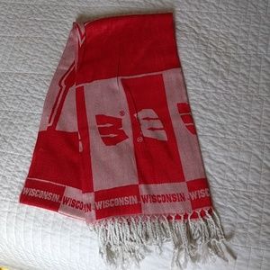 University of Wisconsin Scarf NWOT